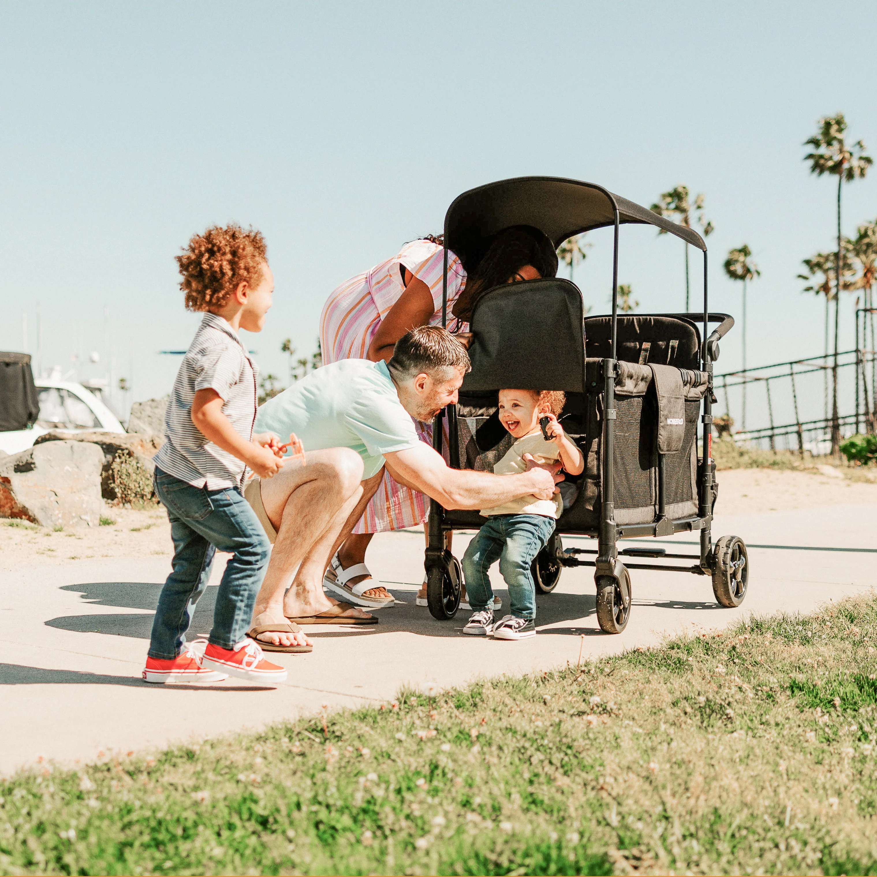 W4 Elite Stroller Wagon (4 Seater) - Image 5